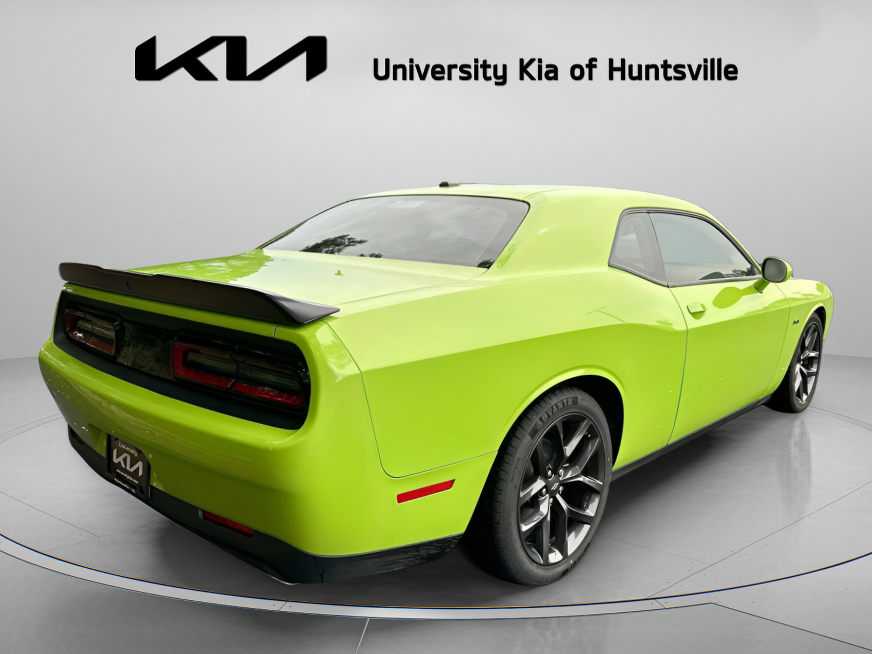 Used 2023 Dodge Challenger R/T w/ Blacktop Package RWD image 9