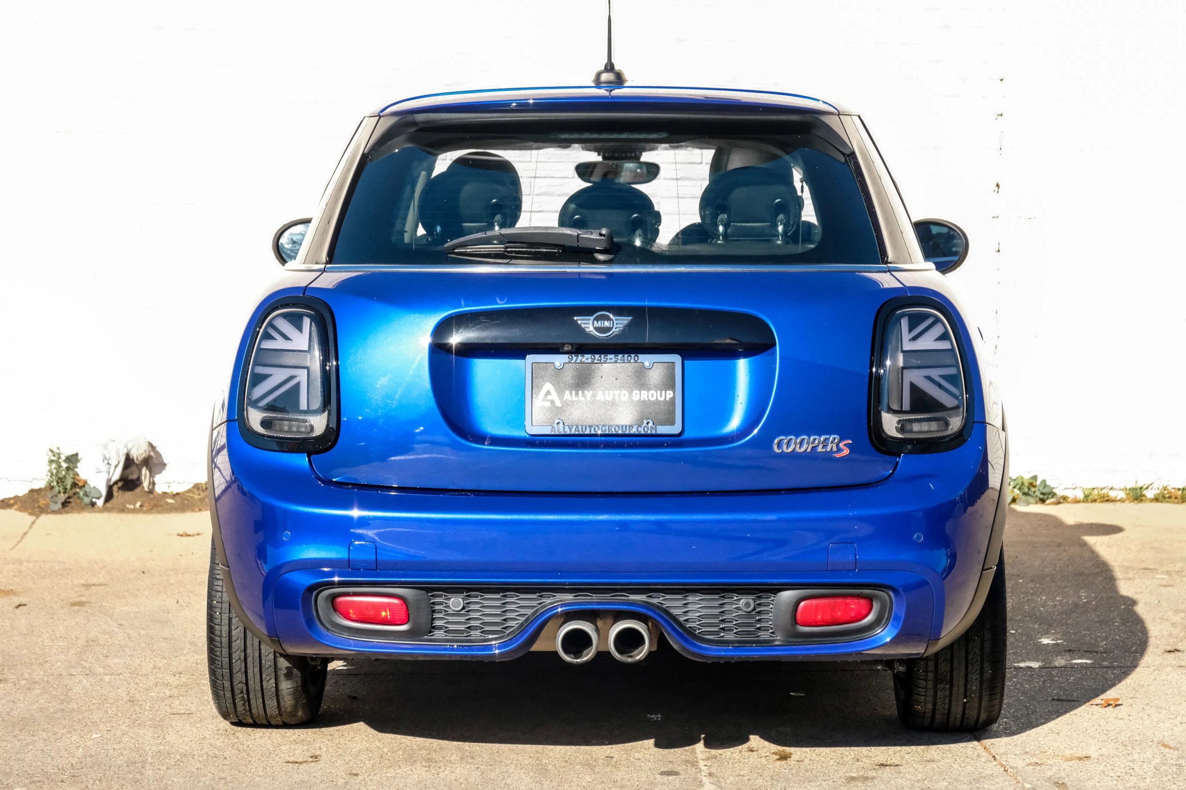 Used 2019 MINI Cooper S w/ Premium Package FWD image 9