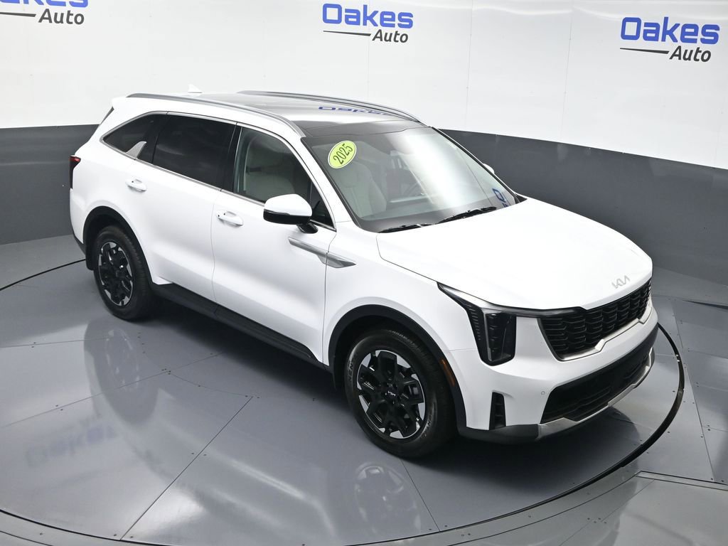 New 2025 Kia Sorento S w/ Panoramic Sunroof Package FWD image 44