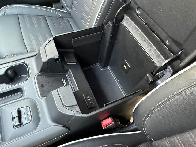 Used 2026 GMC Sierra 2500 AT4X image 39