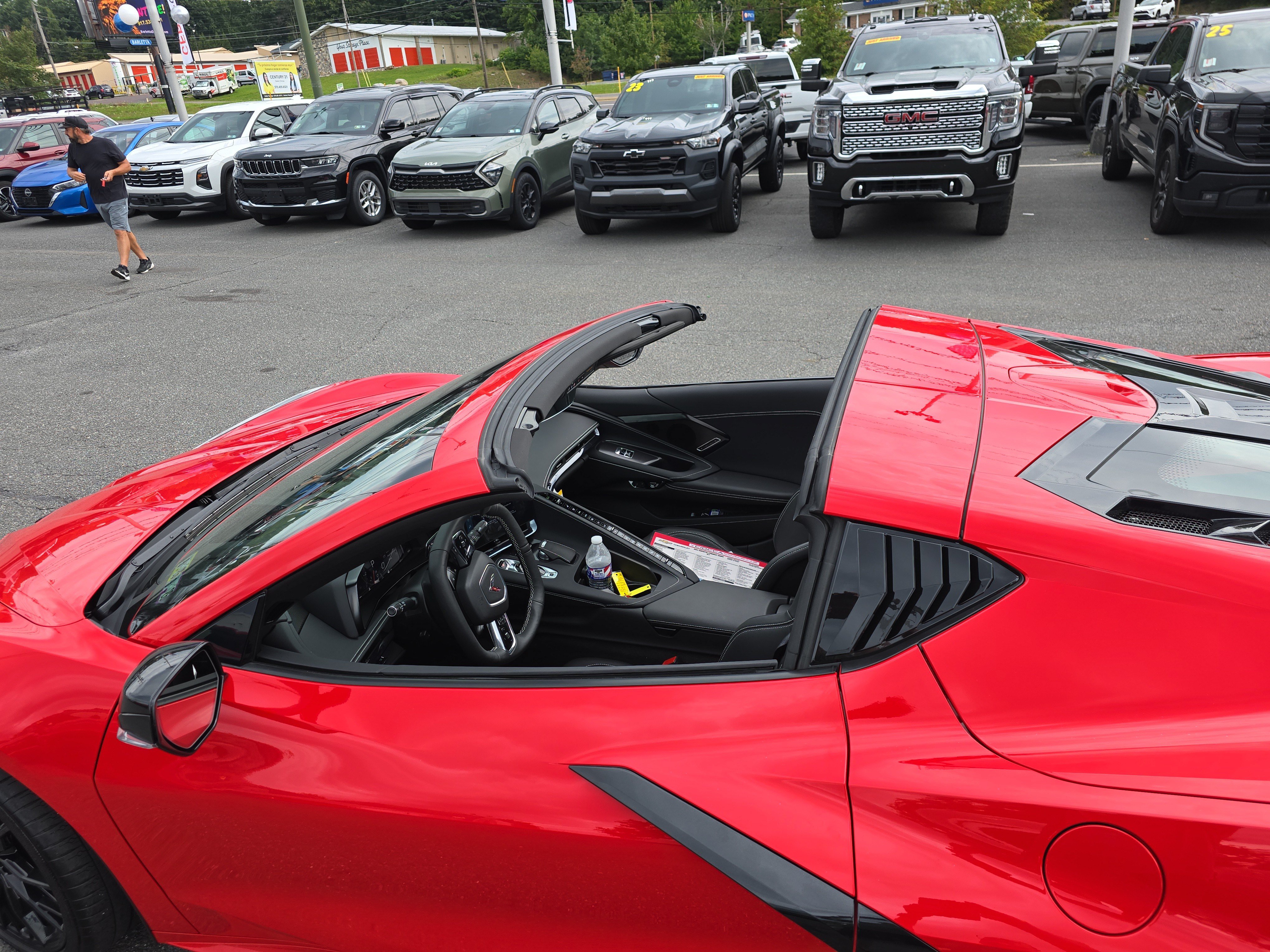 Used 2024 Chevrolet Corvette Stingray Preferred Cpe w/ Stealth Interior Trim Package RWD image 13