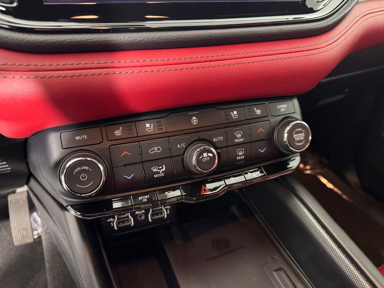 Used 2022 Dodge Durango R/T image 18