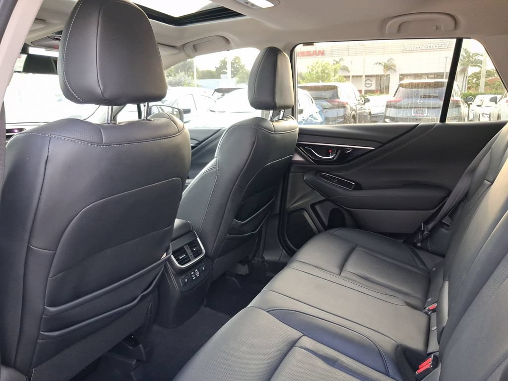 Used 2023 Subaru Outback Limited AWD/4WD image 7