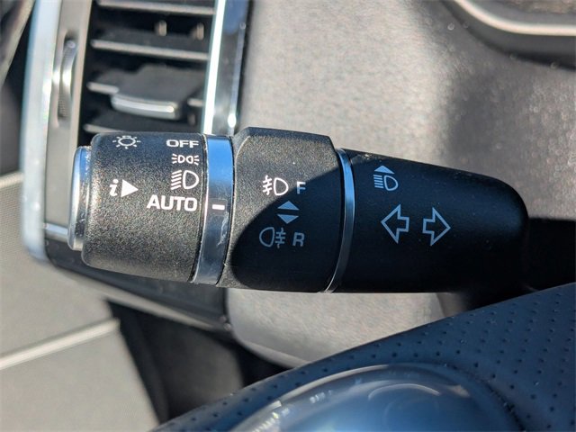 Used 2016 Land Rover Range Rover Sport HSE image 13