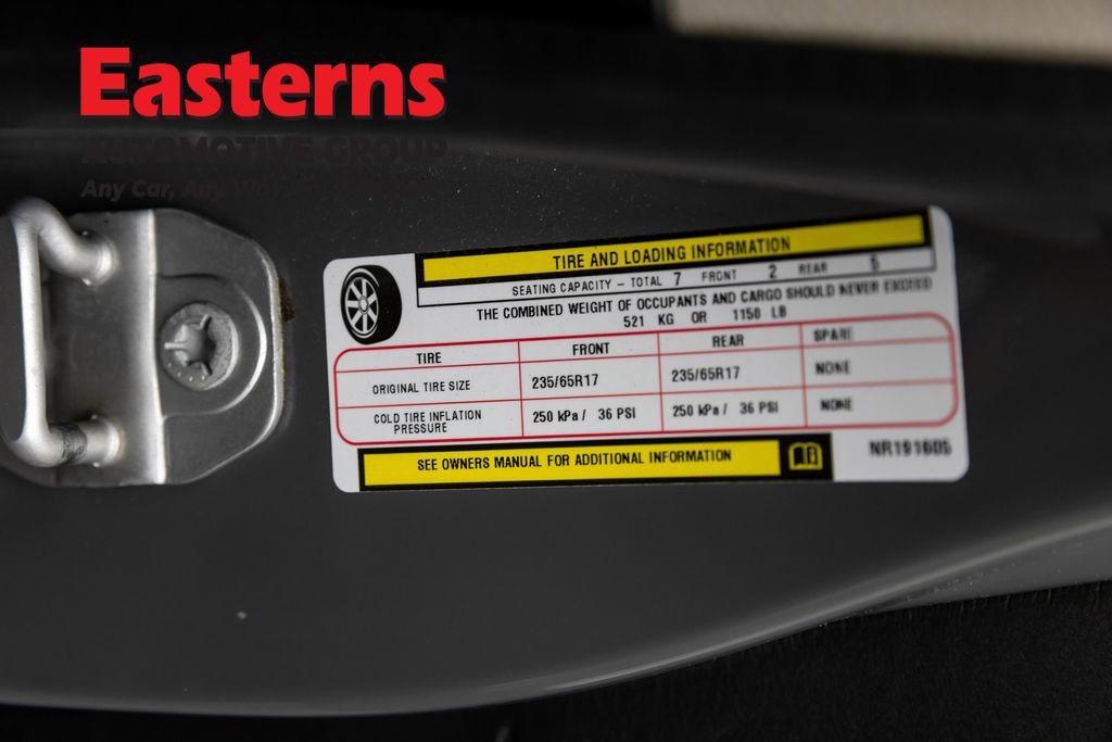 Used 2022 Chrysler Pacifica Touring-L image 36