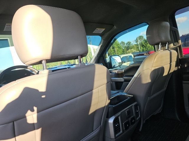 Used 2019 Ford F150 Lariat w/ Equipment Group 502A Luxury AWD/4WD image 11