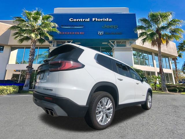 Used 2024 GMC Acadia Elevation image 5