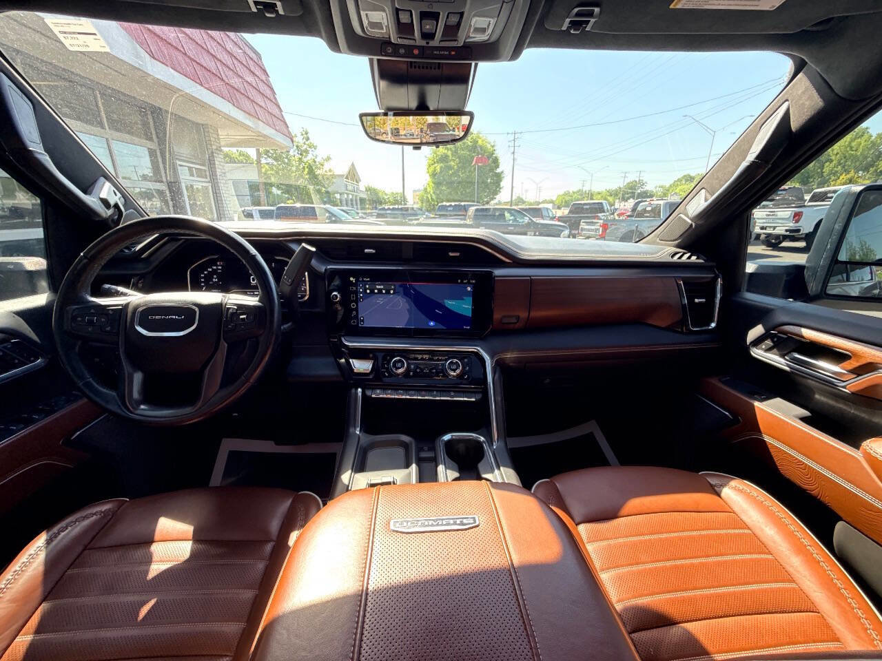 Used 2024 GMC Sierra 3500 Denali Ultimate AWD/4WD image 39