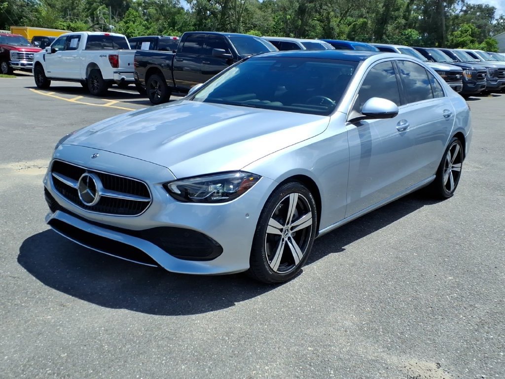 Used 2023 Mercedes-Benz C 300 4MATIC Sedan image 3