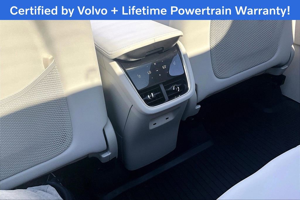 Certified 2025 Volvo EX90 Plus image 31