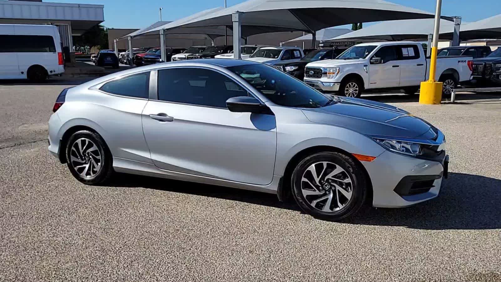 Used 2017 Honda Civic LX image 9