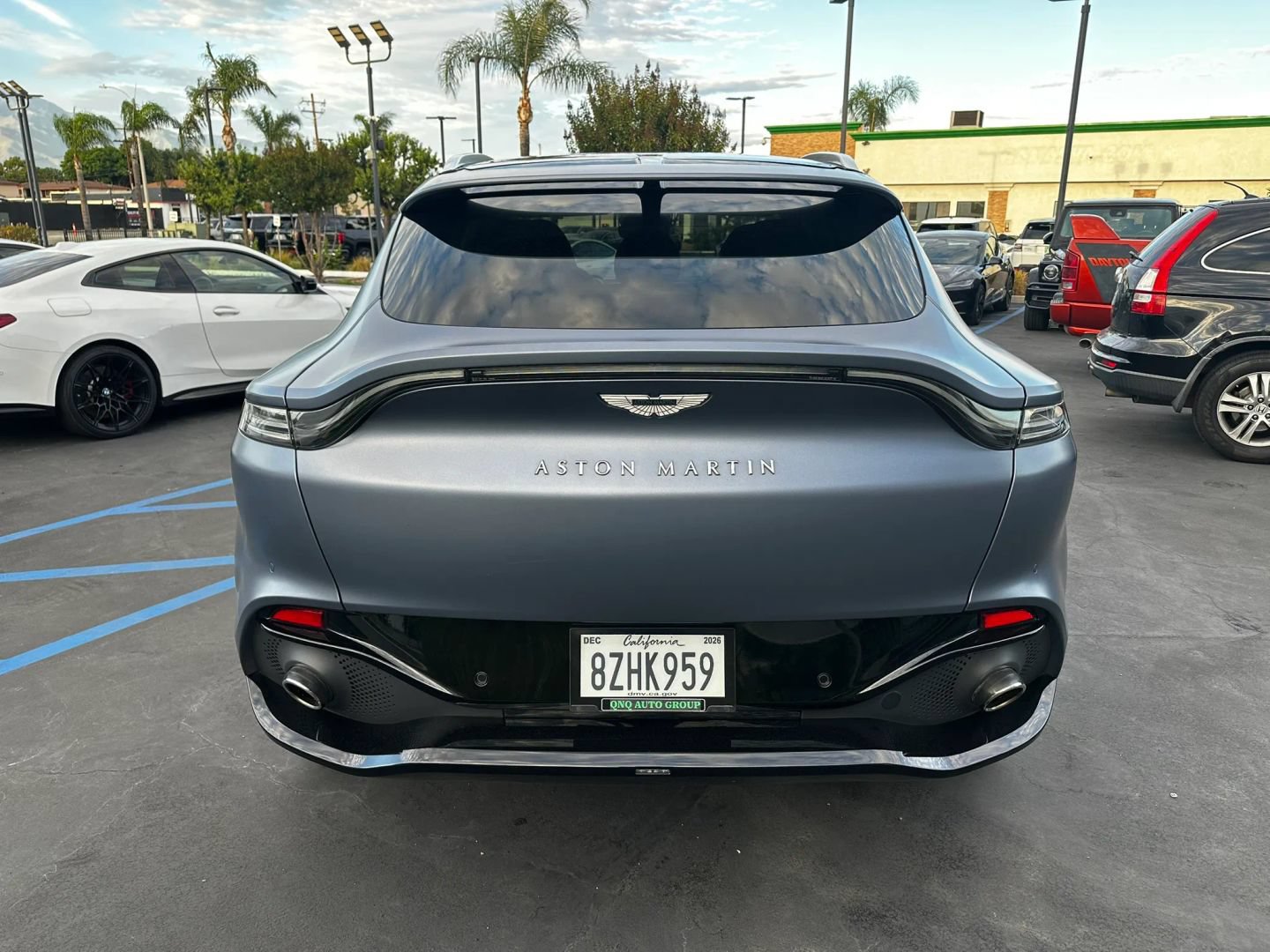 Used 2021 Aston Martin DBX AWD/4WD image 7