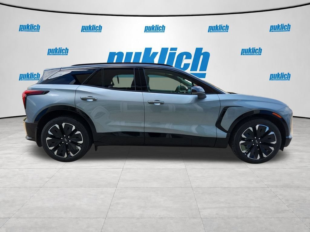 New 2026 Chevrolet Blazer EV RS AWD/4WD image 7