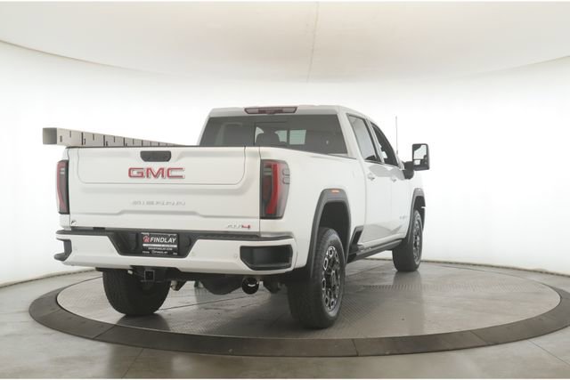 Used 2024 GMC Sierra 2500 AT4 w/ AT4 Premium Plus Package image 7