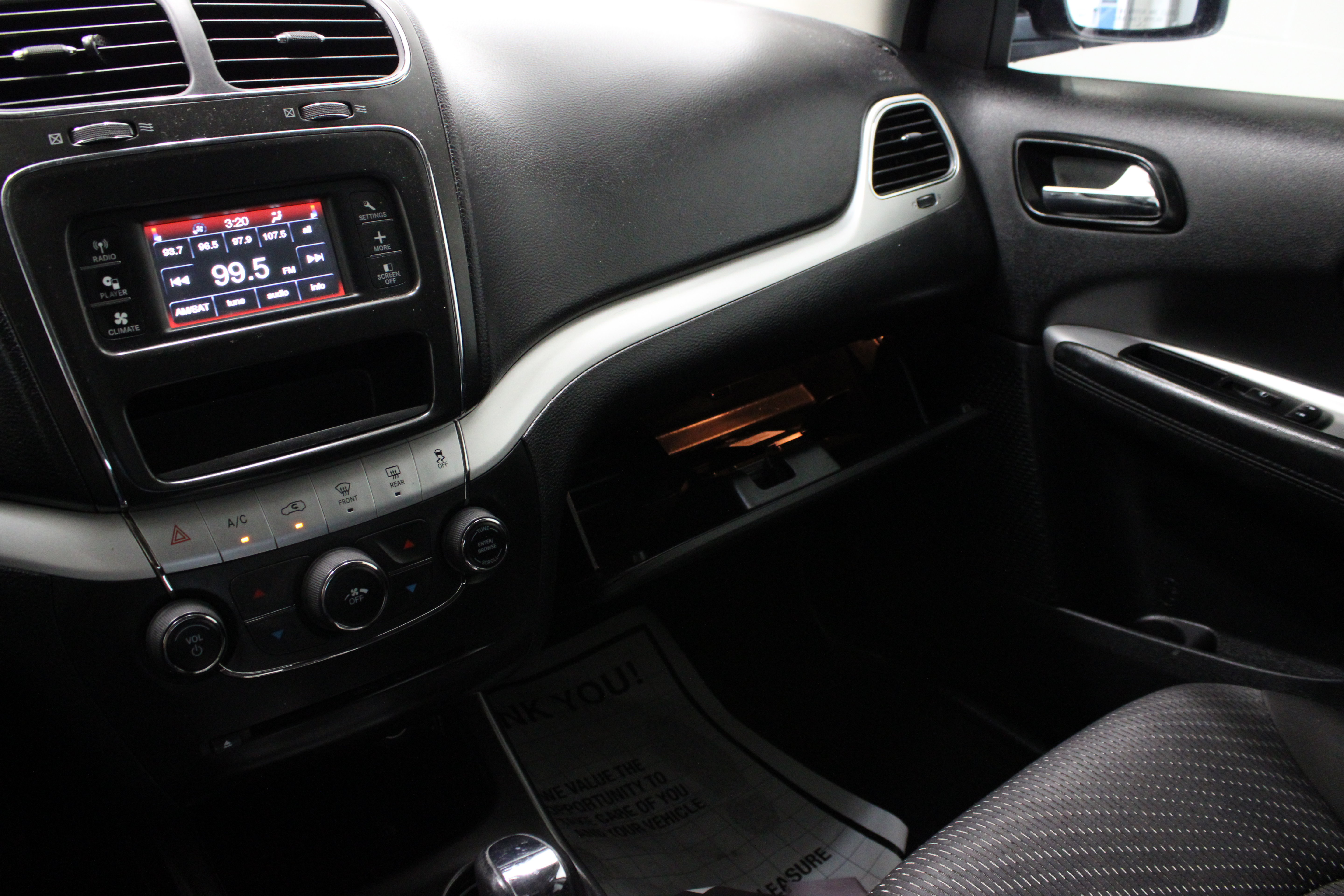 Used 2015 Dodge Journey American Value Package w/ Flexible Seating Group FWD image 20
