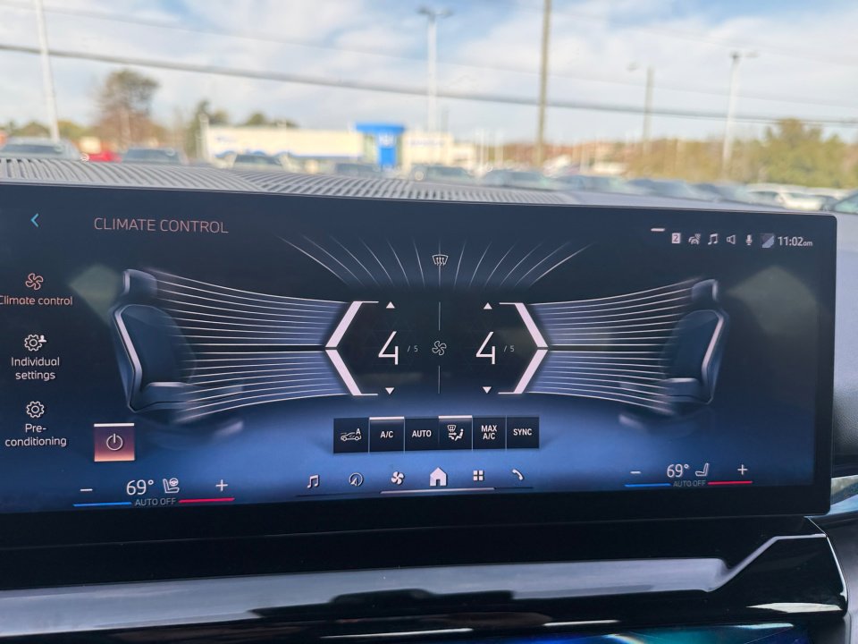 Certified 2024 BMW i5 eDrive40i w/ M Sport Package RWD image 18