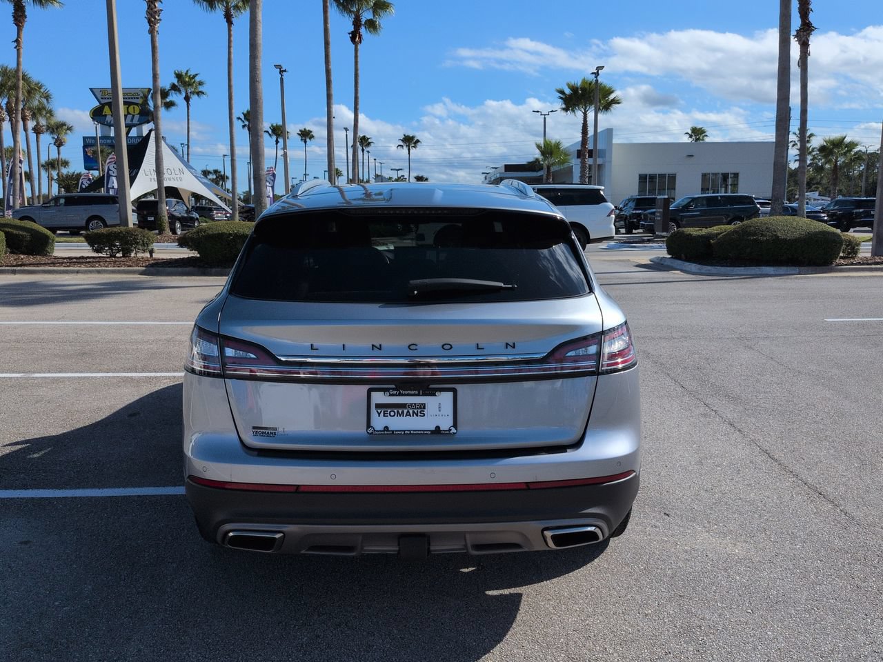 Certified 2023 Lincoln Nautilus Black Label w/ Class II Trailer Tow Package AWD/4WD image 6