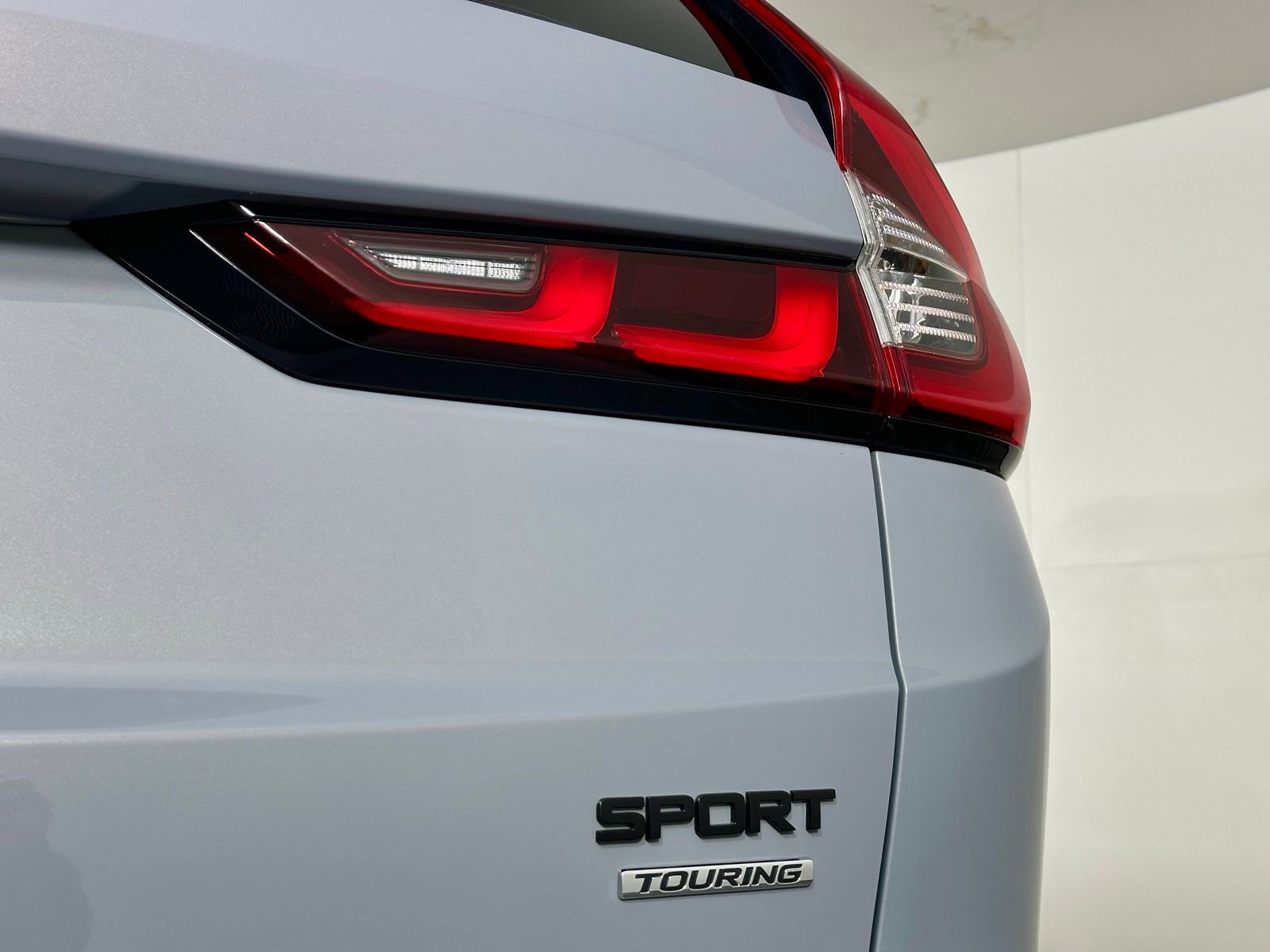 Used 2024 Honda CR-V Sport Touring image 32