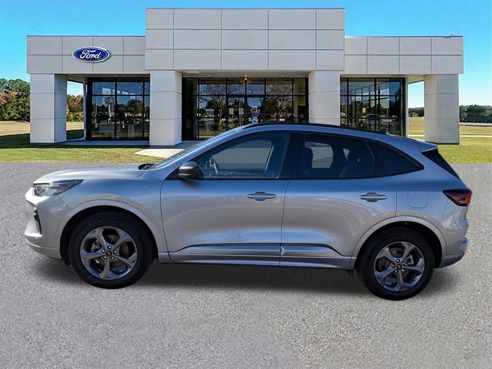 Certified 2023 Ford Escape ST-Line w/ Tech Pack #1 image 7