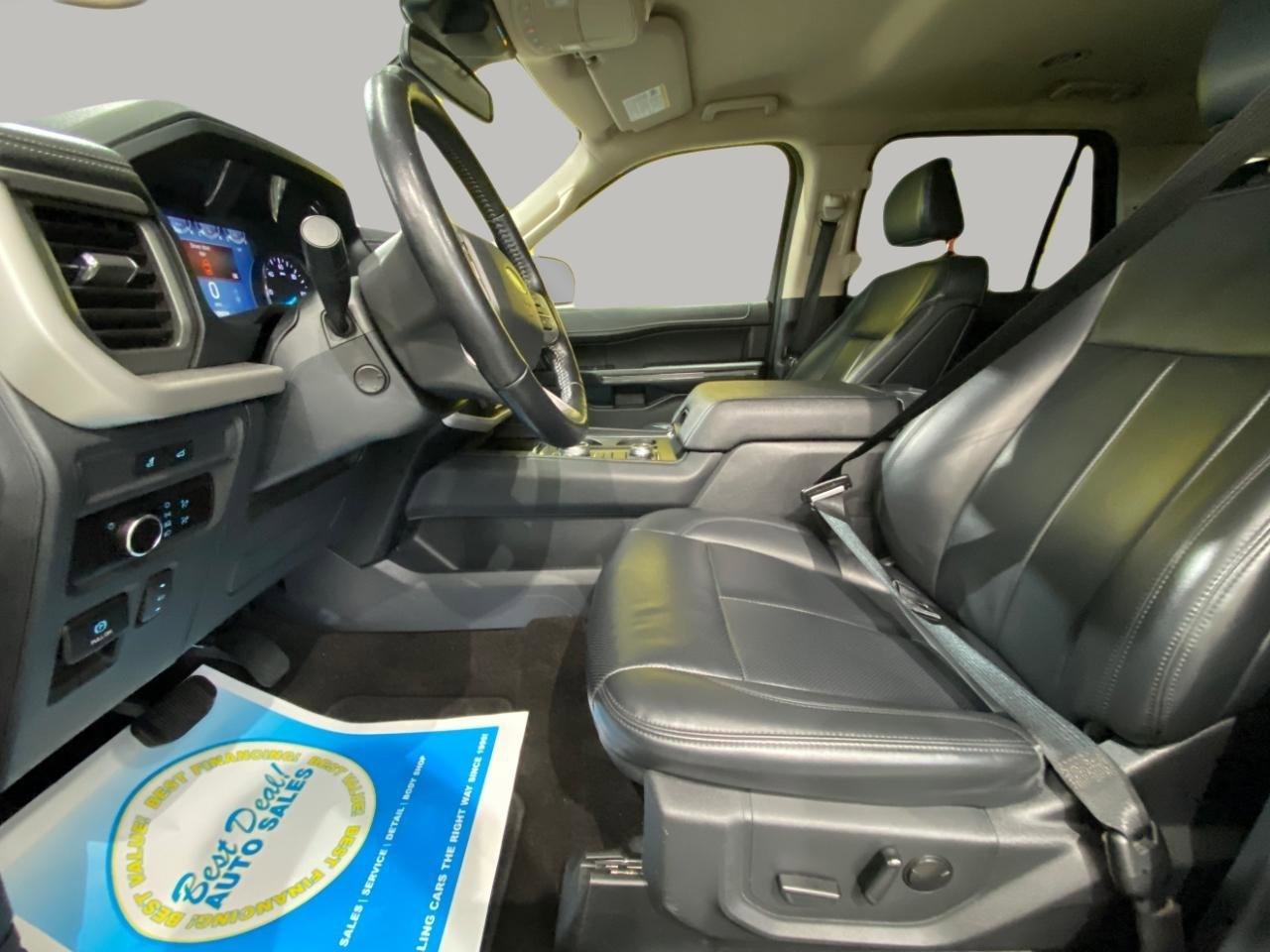 Used 2023 Ford Expedition Max XLT image 10