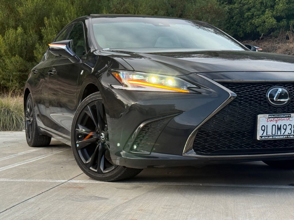 Certified 2024 Lexus ES 300h F Sport w/ Accessory Package (Z1) FWD image 5