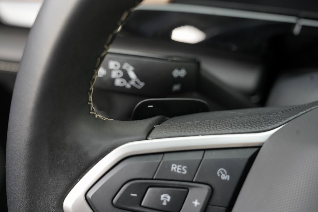 Used 2024 Volkswagen Atlas SE image 51