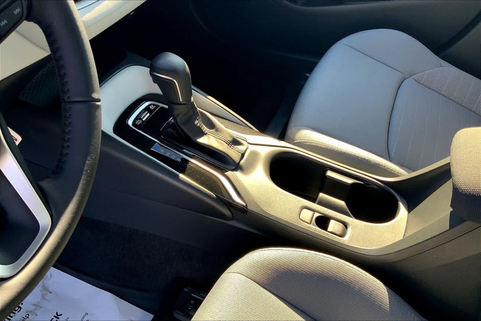 New 2026 Toyota Corolla SE FWD image 7
