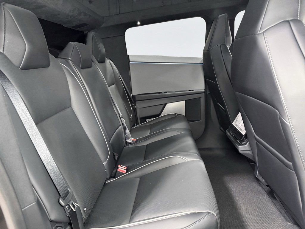 Used 2025 Tesla Cybertruck AWD Crew Cab image 20