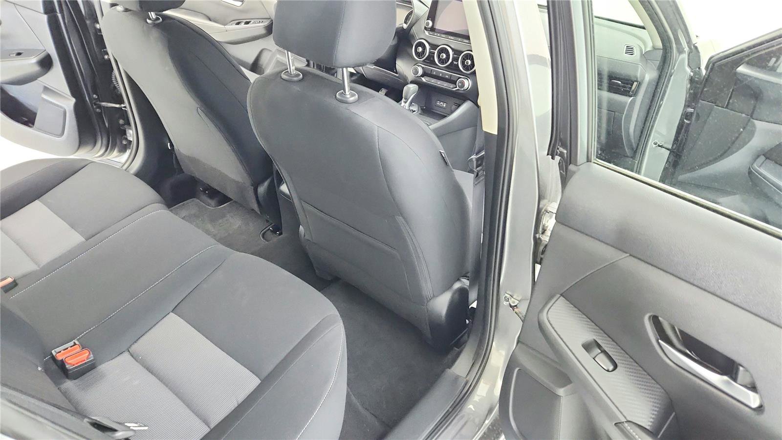 Used 2023 Nissan Sentra SV FWD image 18