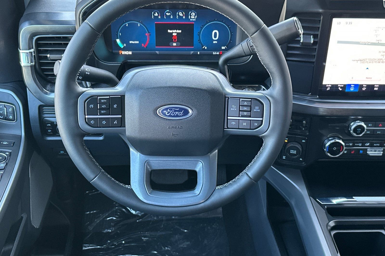 New 2026 Ford F350 Lariat w/ FX4 Off-Road Package image 14