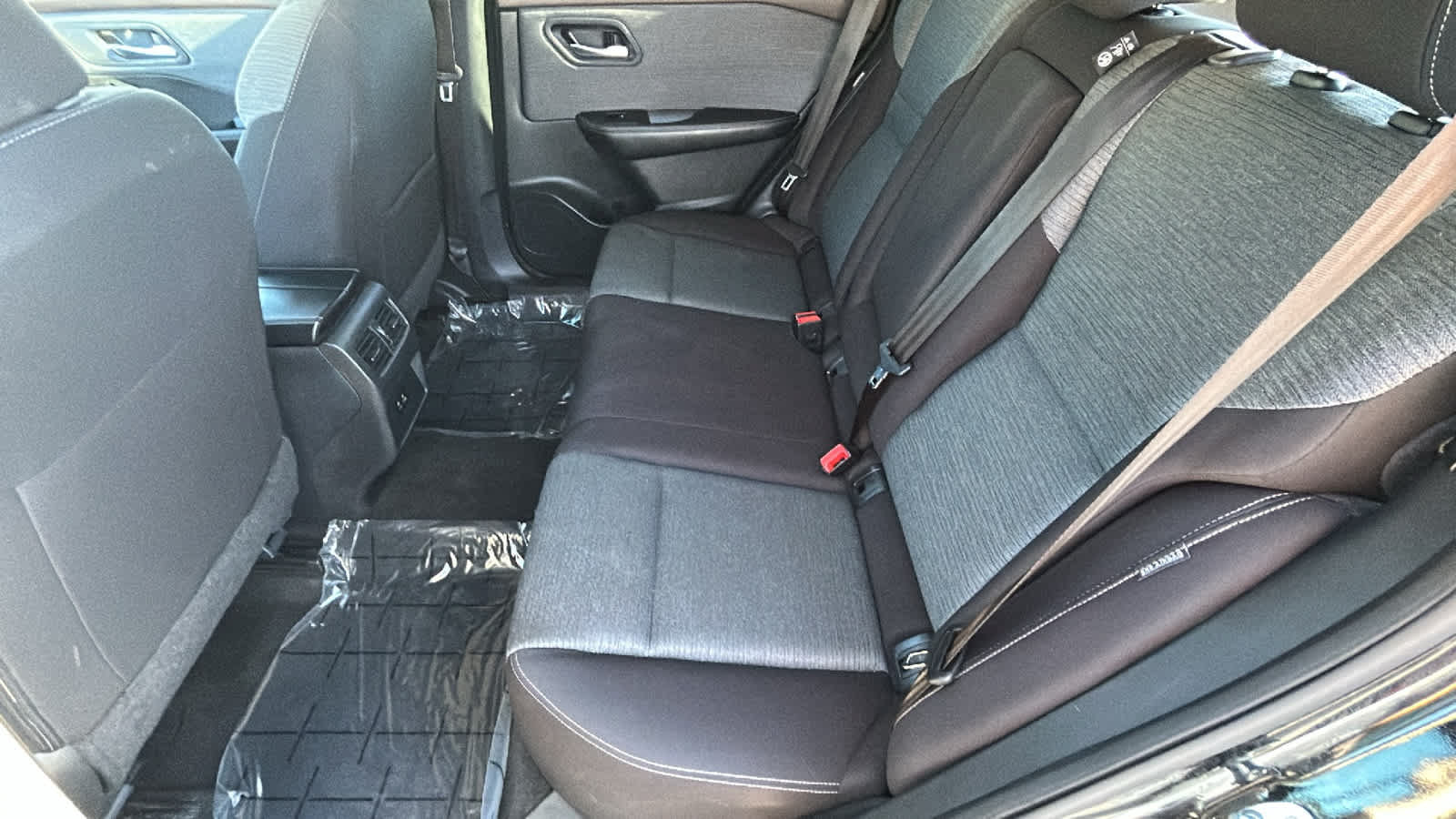 Used 2023 Nissan Rogue SV AWD/4WD image 24