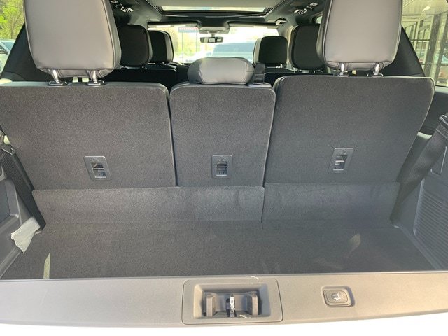 New 2026 Lincoln Navigator Reserve w/ Jet Appearance Package AWD/4WD image 12