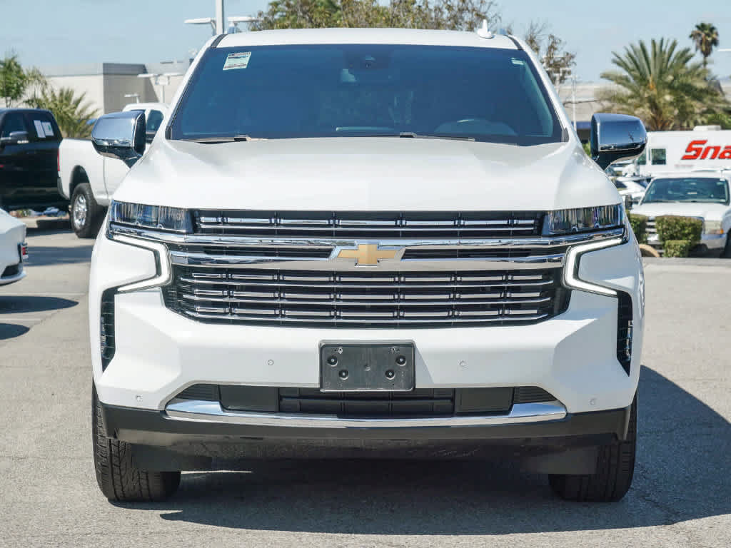 Used 2024 Chevrolet Suburban Premier w/ Max Trailering Package AWD/4WD image 2