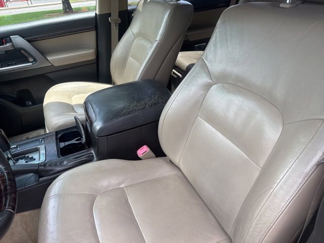Used 2010 Toyota Land Cruiser AWD/4WD image 25