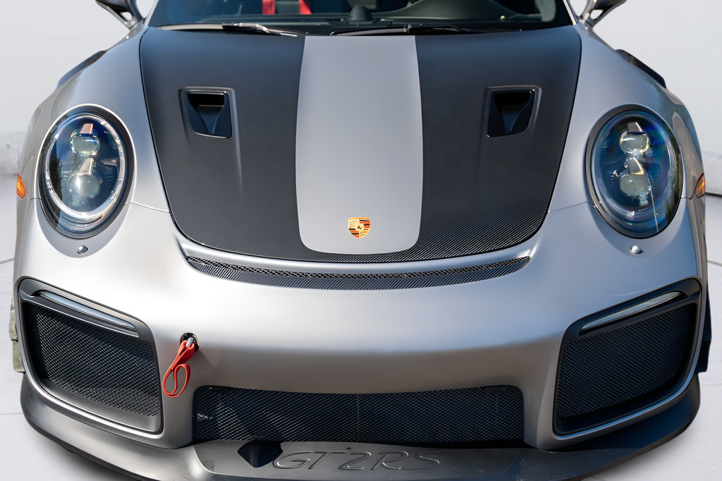 Used 2018 Porsche 911 GT2 RS RWD image 5