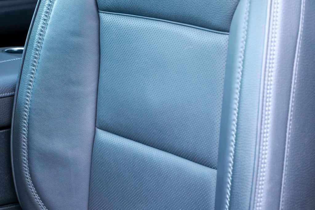 Used 2024 GMC Yukon XL Denali w/ Advanced Technology Package image 57