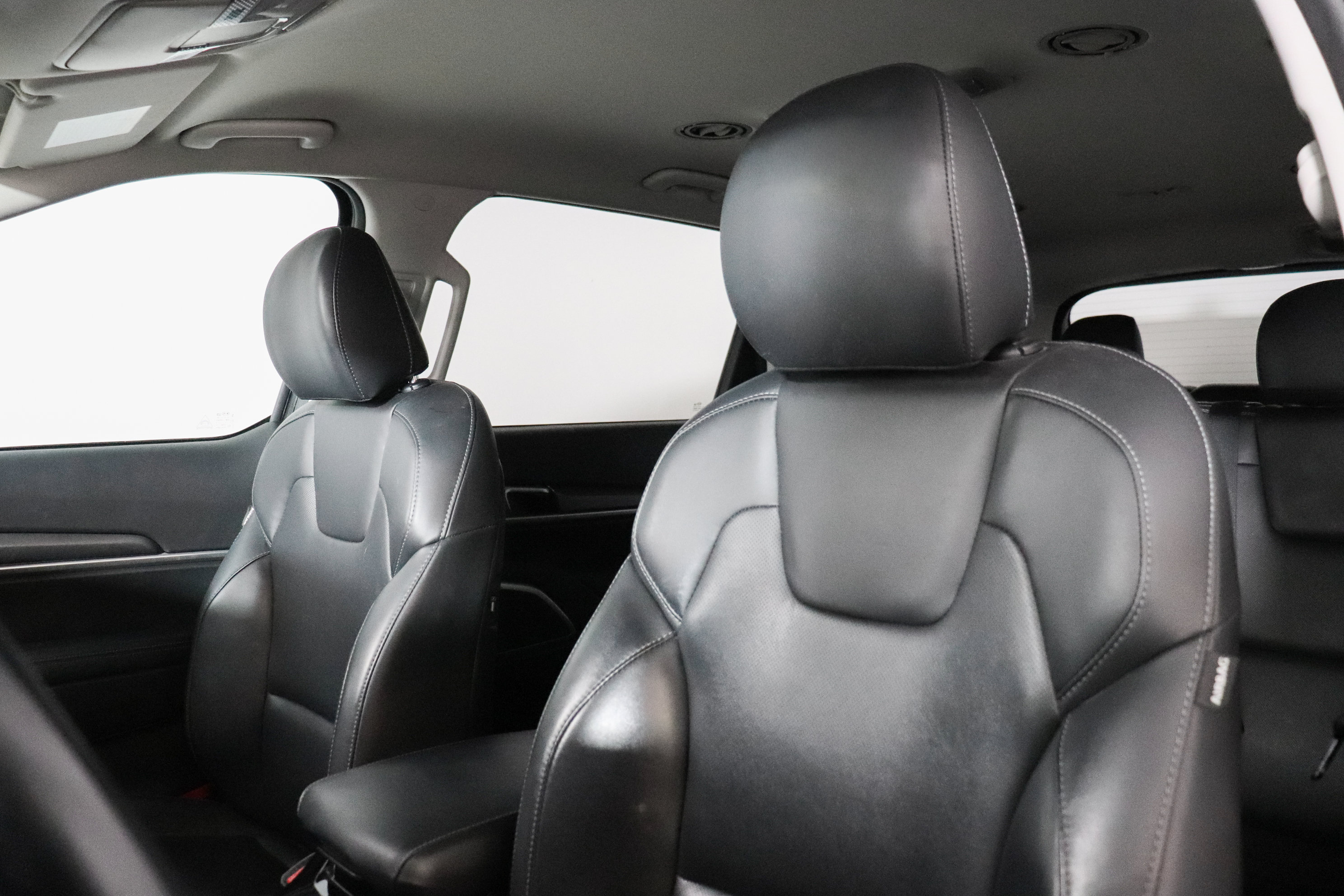 Used 2021 Kia Telluride LX AWD/4WD image 10
