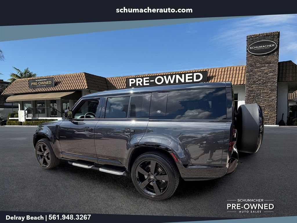 Used 2023 Land Rover Defender 130 X-Dynamic SE AWD/4WD image 5