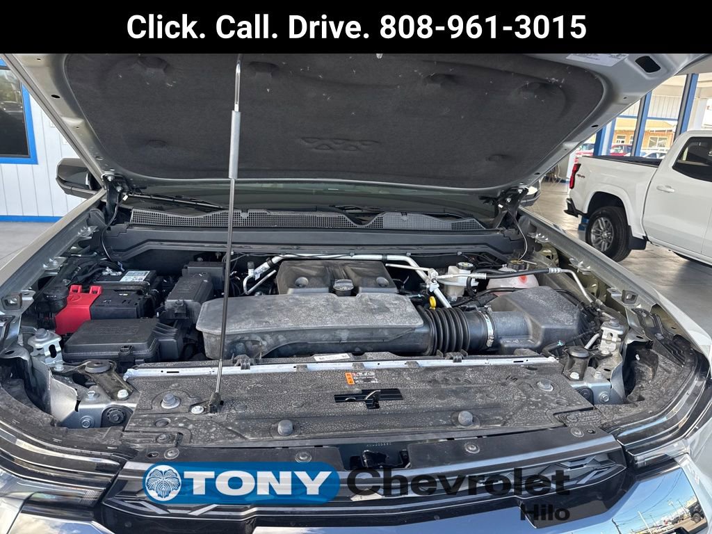 New 2025 Chevrolet Colorado ZR2 w/ ZR2 Bison Edition image 16