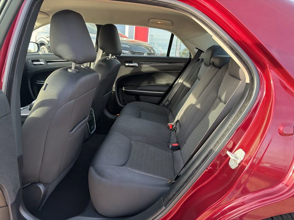 Used 2023 Chrysler 300 Touring image 15