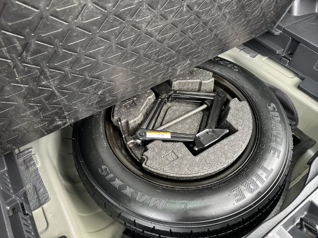Certified 2025 Toyota RAV4 XLE AWD/4WD image 29