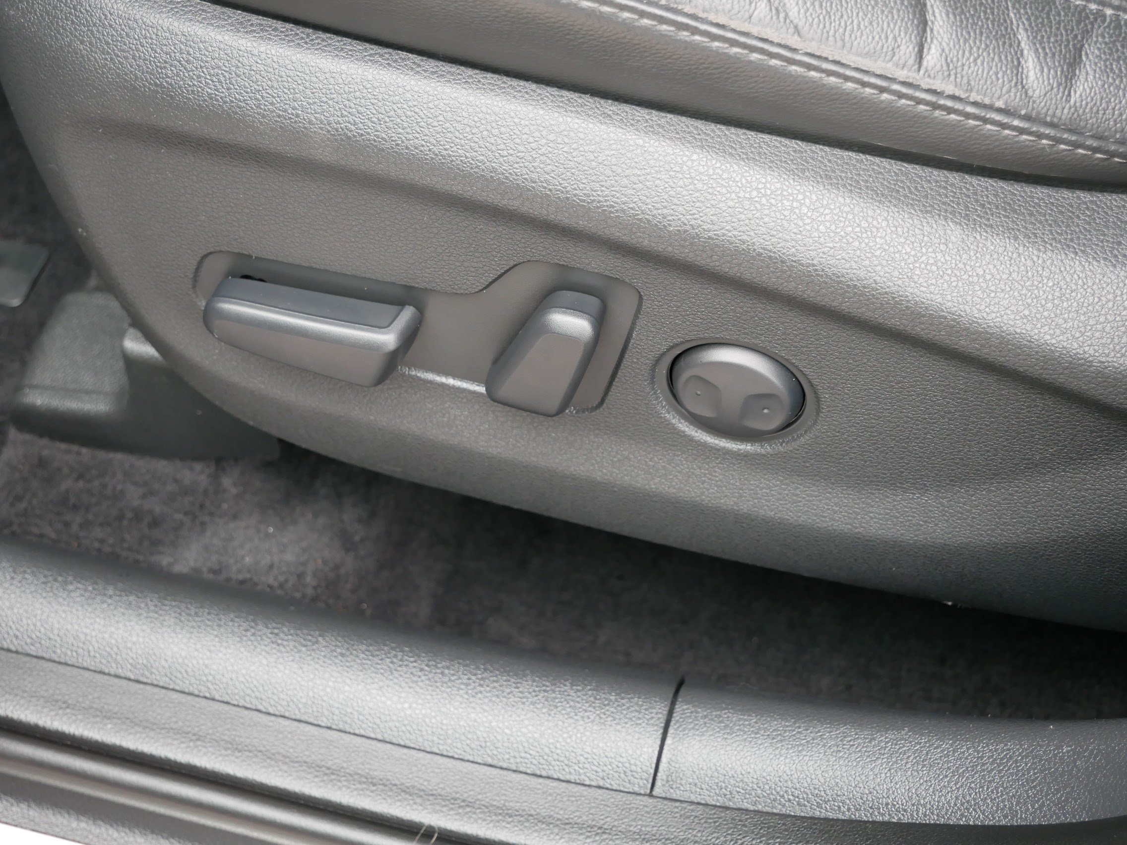 Used 2019 Hyundai Tucson Limited AWD/4WD image 20