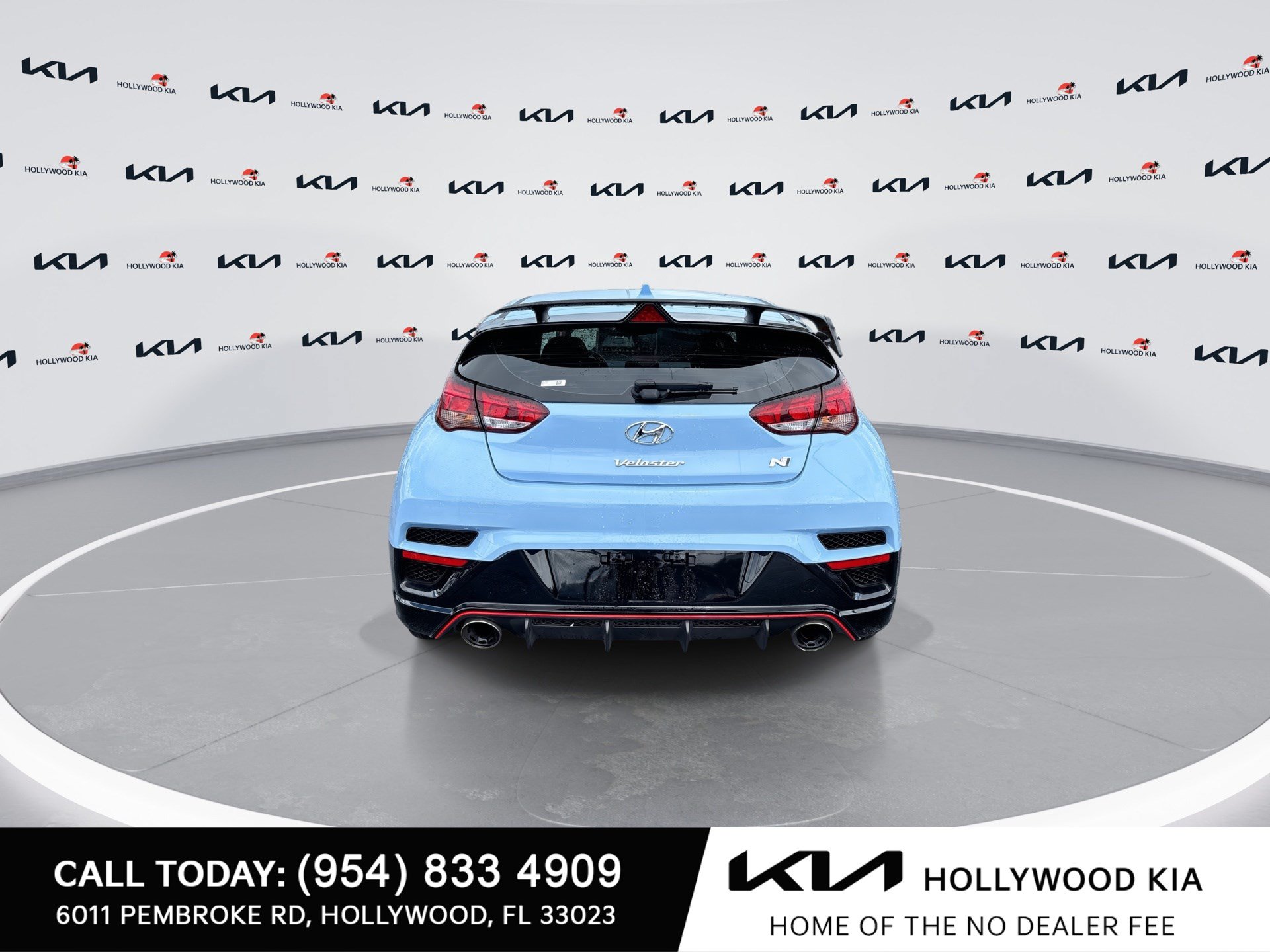 Used 2020 Hyundai Veloster N FWD image 7