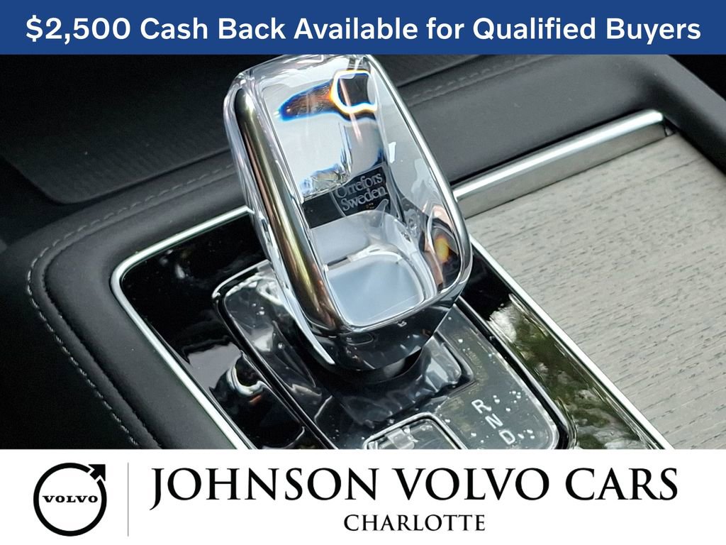 New 2026 Volvo XC90 B6 Ultra w/ Protection Package image 7