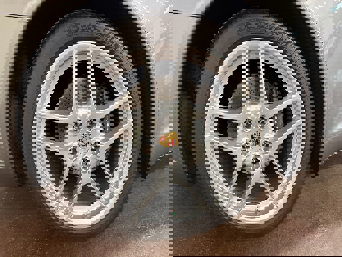 Used 2010 Porsche 911 Carrera image 24