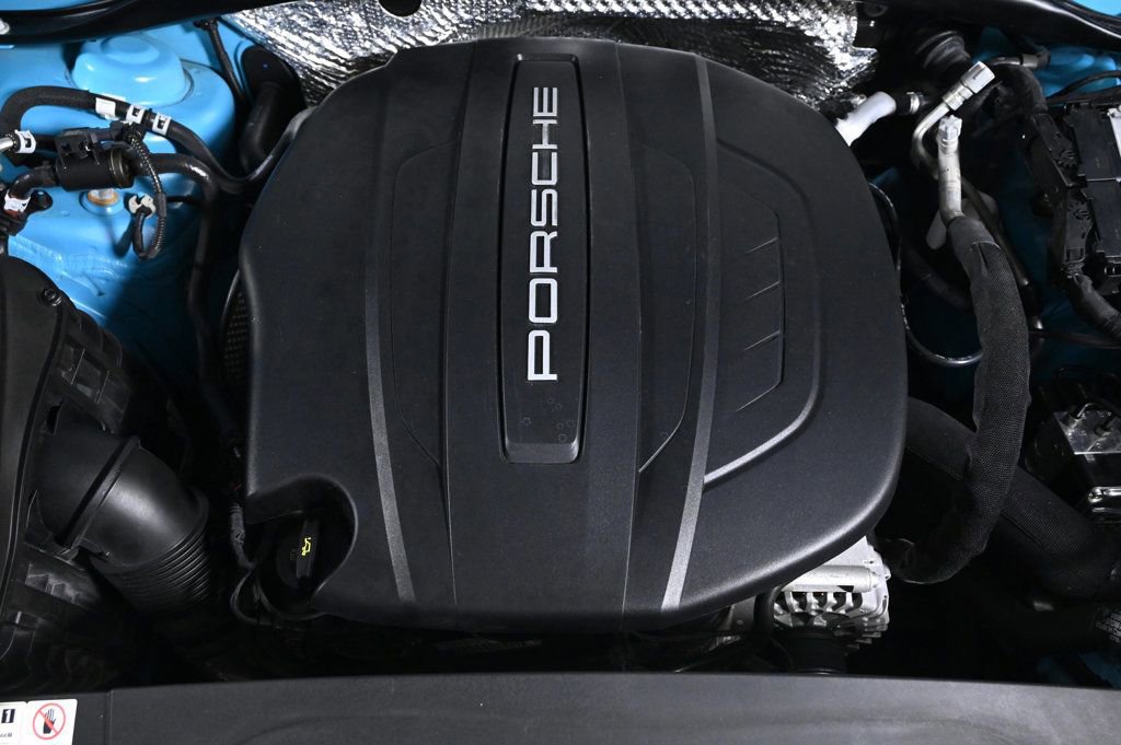 Certified 2019 Porsche Macan image 25