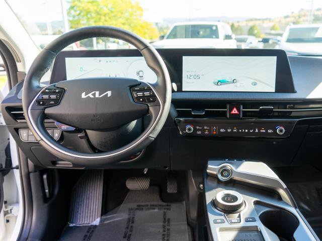 Certified 2024 Kia EV6 Light image 13