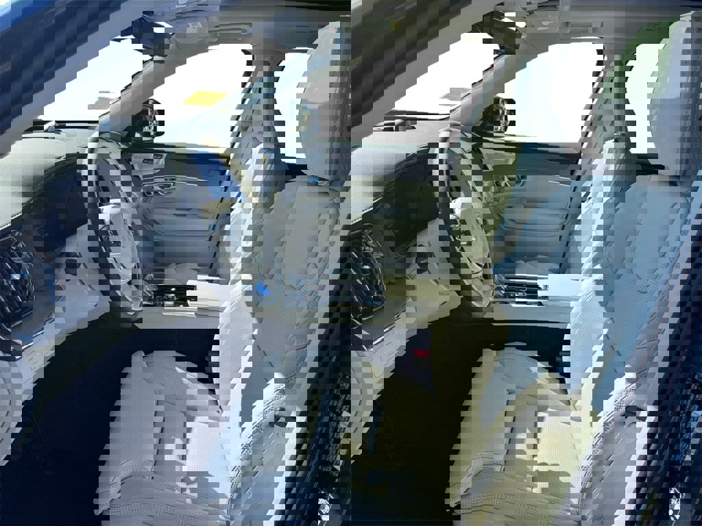 New 2026 Volvo XC90 B6 Ultra image 9