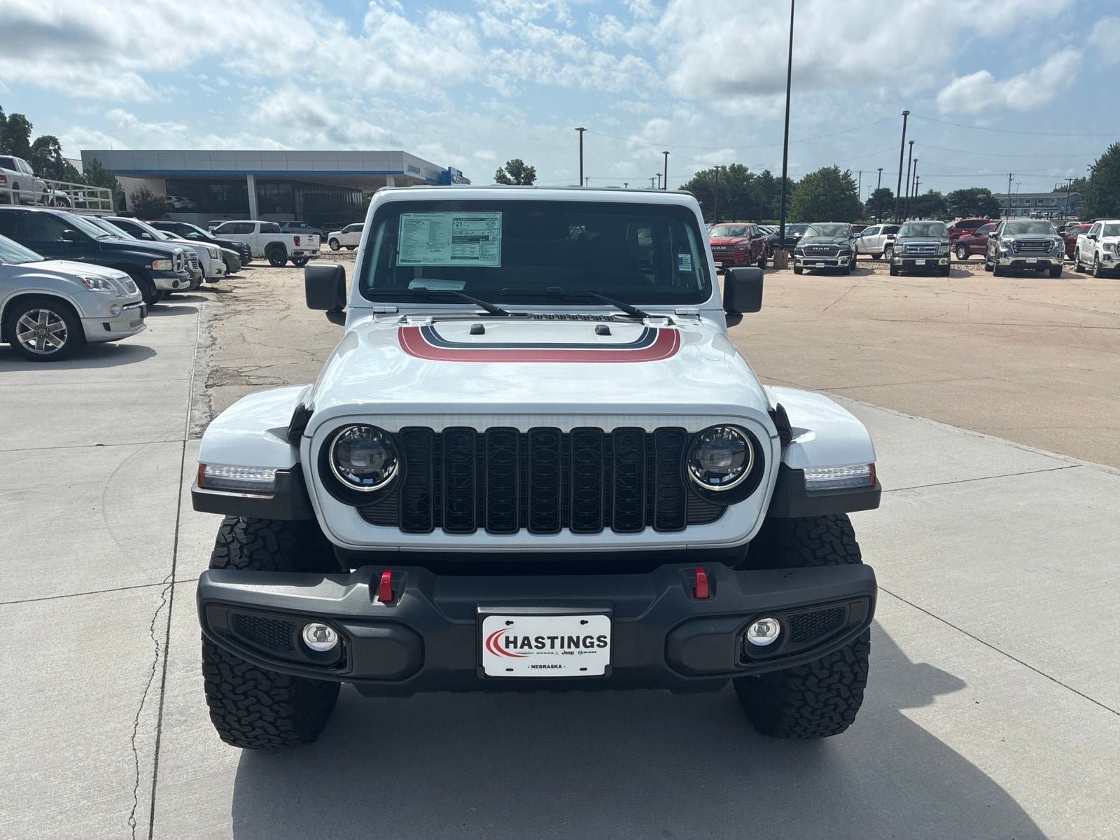 New 2026 Jeep Wrangler Unlimited Sport w/ Dual Top Group AWD/4WD image 11