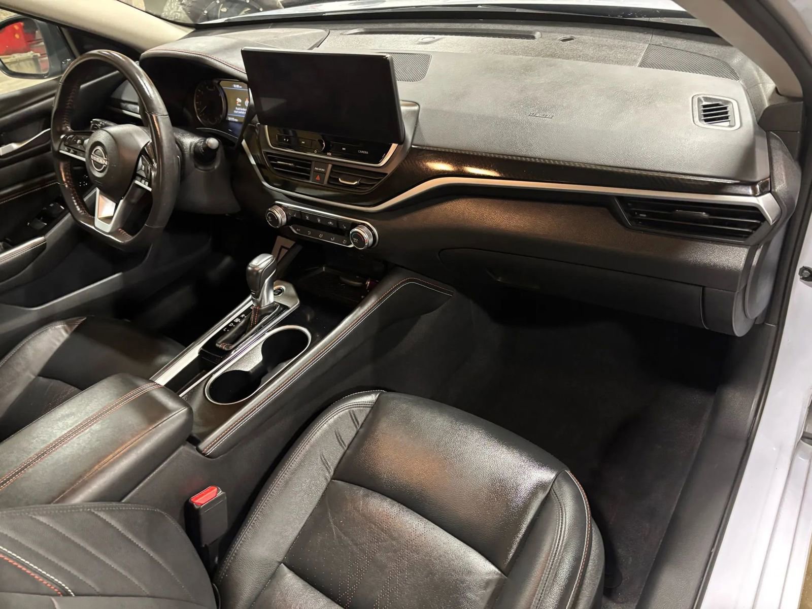 Used 2023 Nissan Altima 2.5 SR w/ SR Premium Package image 33